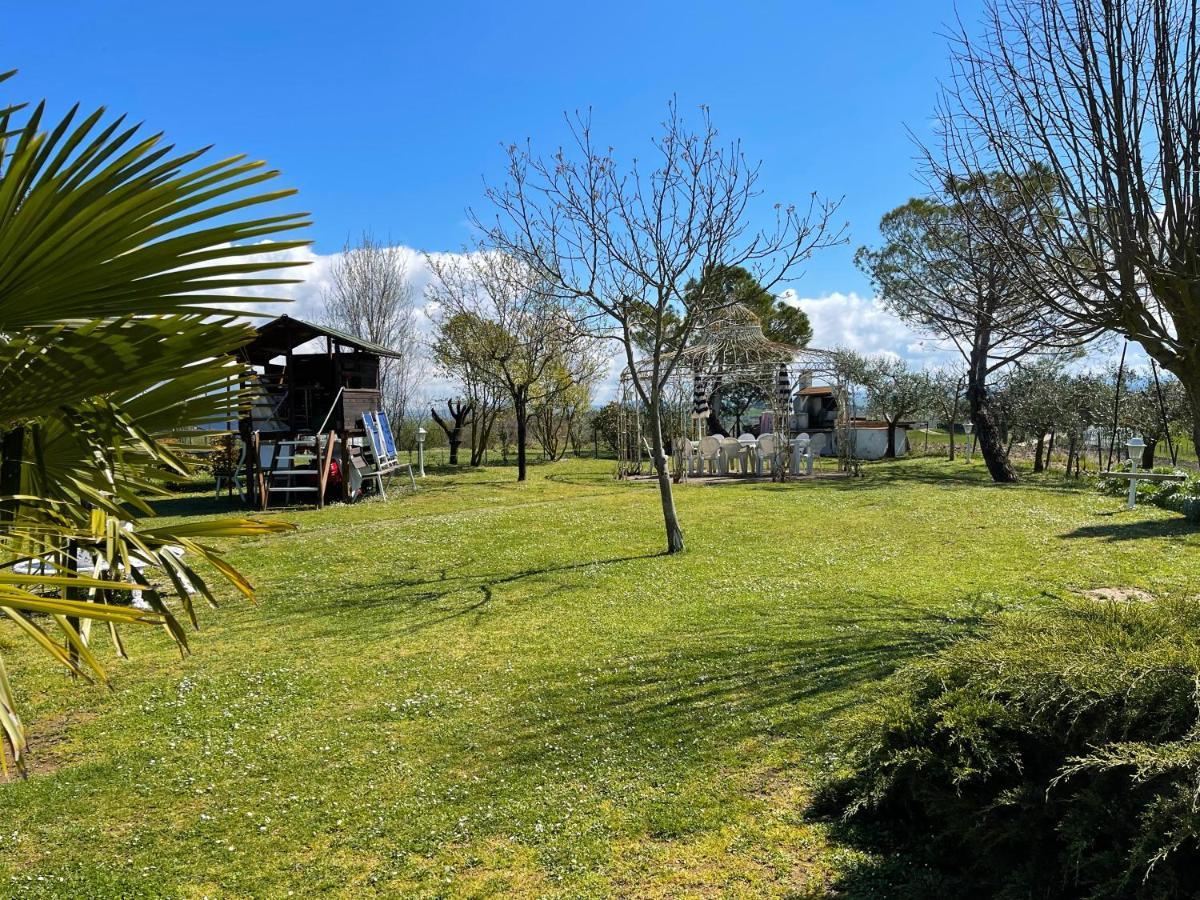 Apartment Con Piscina E Giardino A